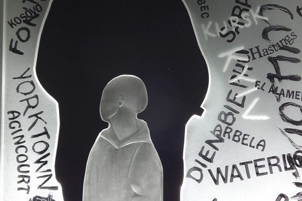 AlisonKinnaird-WarMemorial-detail