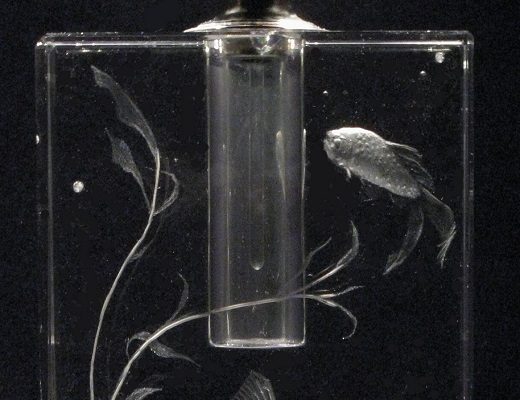 JunkoEager-GoldfishPerfumeBottle-2025-photoJEager